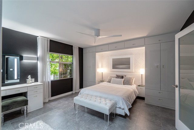 541 1st Street, Manhattan Beach, California 90266, 2 Bedrooms Bedrooms, ,2 BathroomsBathrooms,Residential,Sold,1st,SB23123581