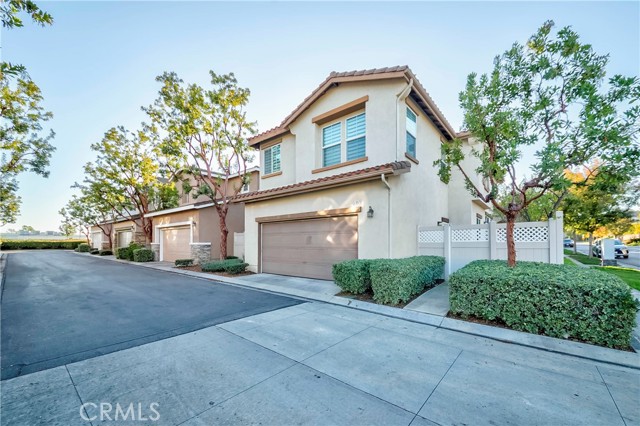 Detail Gallery Image 4 of 33 For 1353 Lukens Ct, Fullerton,  CA 92833 - 4 Beds | 3 Baths