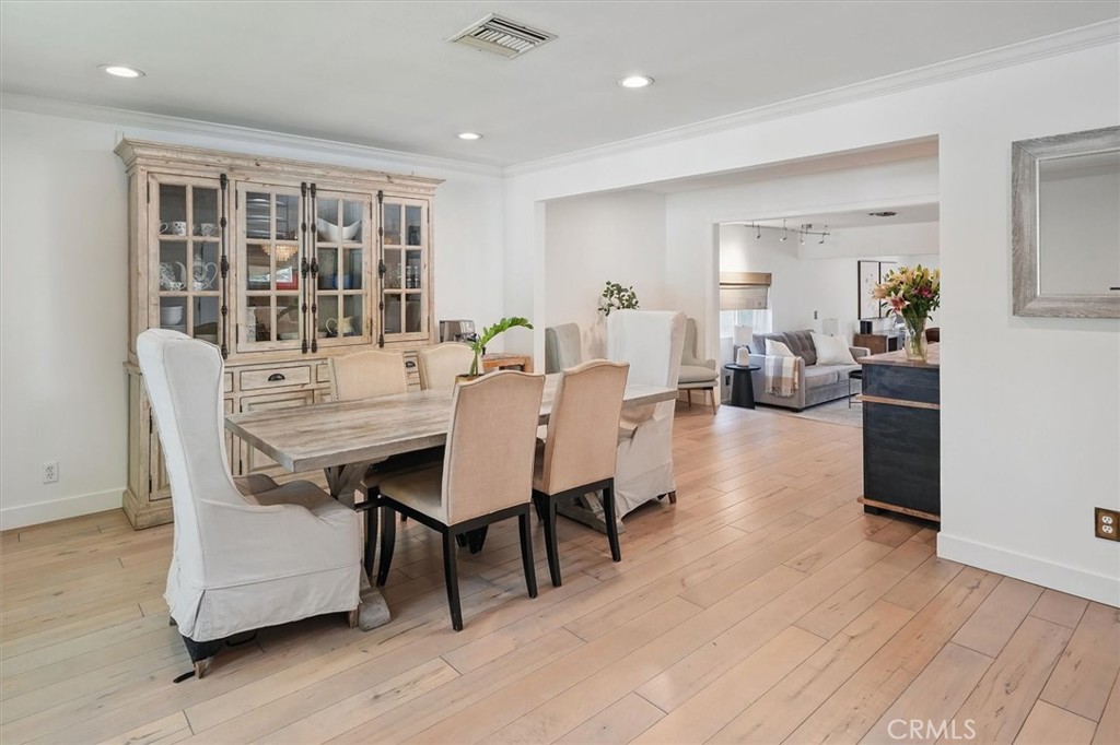 850 N Naomi StreetBurbank img 25