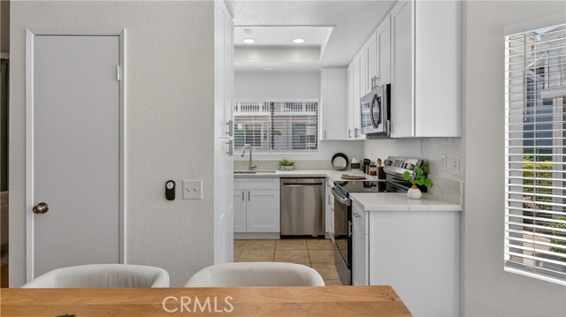 Detail Gallery Image 12 of 42 For 30 Remington, Irvine,  CA 92620 - 2 Beds | 2 Baths