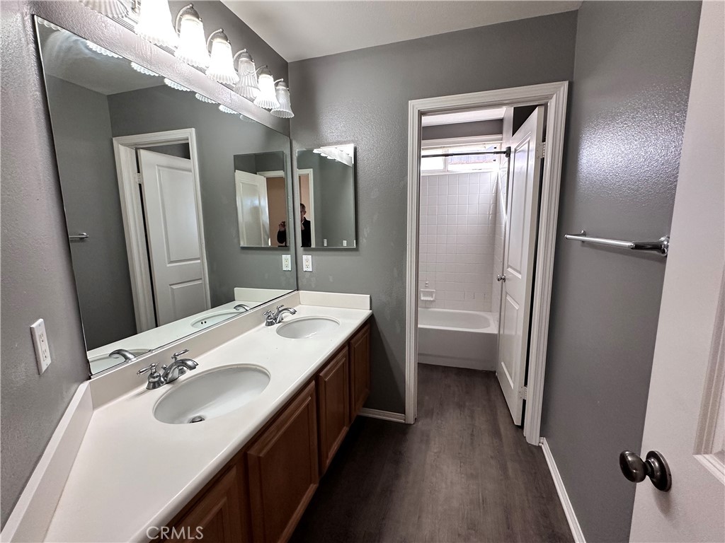 MLS #SR25261716 image #17