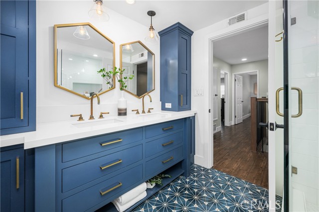 Detail Gallery Image 35 of 74 For 7926 E Garner, Long Beach,  CA 90808 - 4 Beds | 2/1 Baths