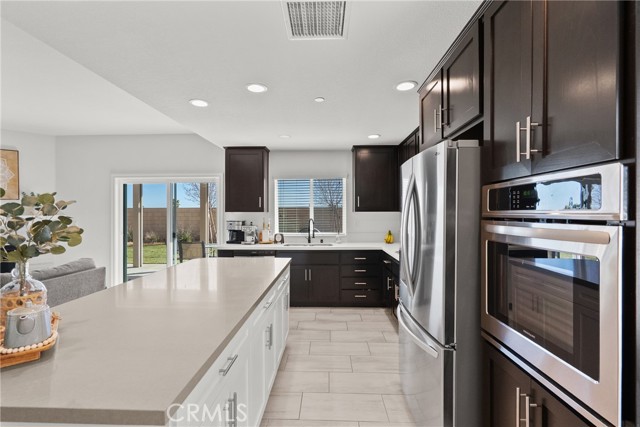 Detail Gallery Image 14 of 38 For 43838 Madison Ct, Lancaster,  CA 93536 - 4 Beds | 2 Baths