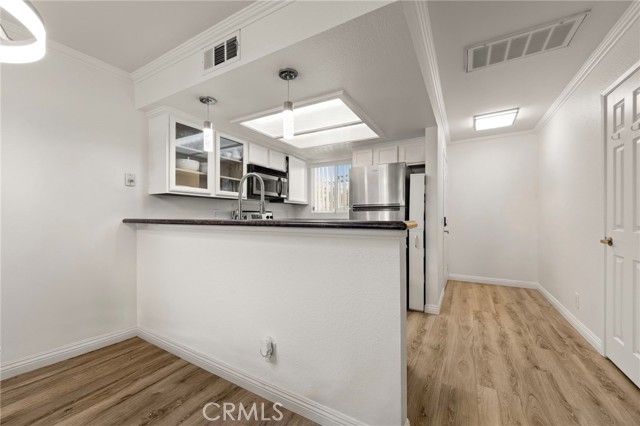 Detail Gallery Image 10 of 43 For 3472 Hathaway Ave #246,  Long Beach,  CA 90815 - 1 Beds | 1 Baths