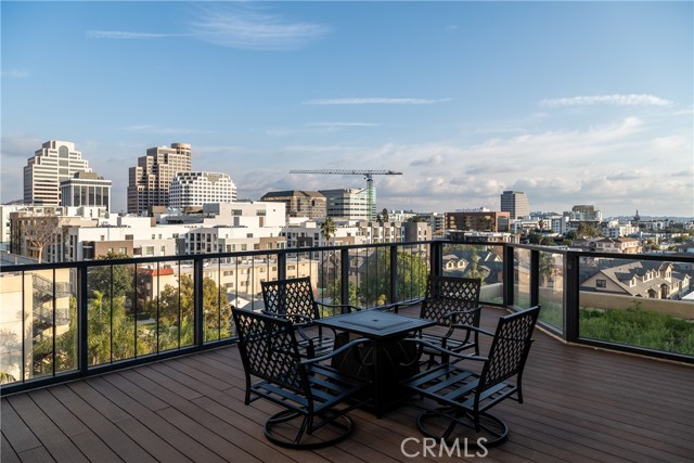 Detail Gallery Image 45 of 66 For 345 Pioneer Dr #1201,  Glendale,  CA 91203 - 2 Beds | 2 Baths