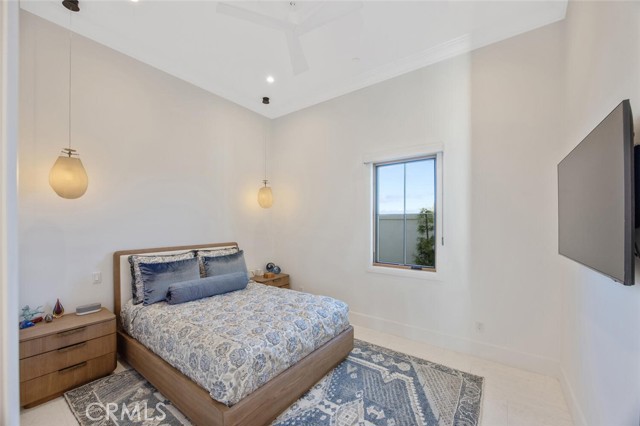 Detail Gallery Image 37 of 49 For 277 Crestview Ave, Camarillo,  CA 93010 - 5 Beds | 5/1 Baths