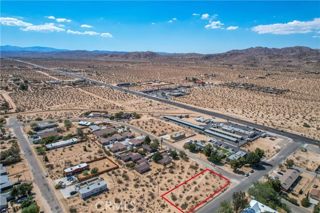 Detail Gallery Image 6 of 7 For 6650 Hillview Rd, Joshua Tree,  CA 92252 - – Beds | – Baths