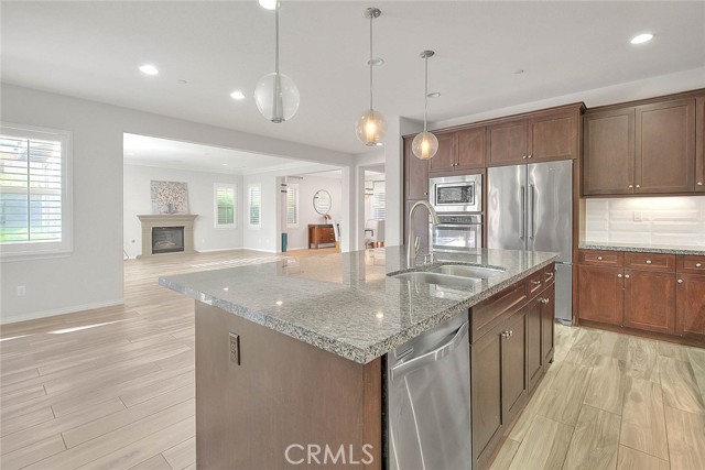 14180 Mountain Avenue, Chino CA: https://media.crmls.org/medias/c76a8ac9-ea8f-4787-a310-5434acc6a563.jpg