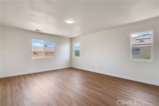 Detail Gallery Image 10 of 22 For 1673 Park Meadows Dr, San Jacinto,  CA 92582 - 5 Beds | 3 Baths