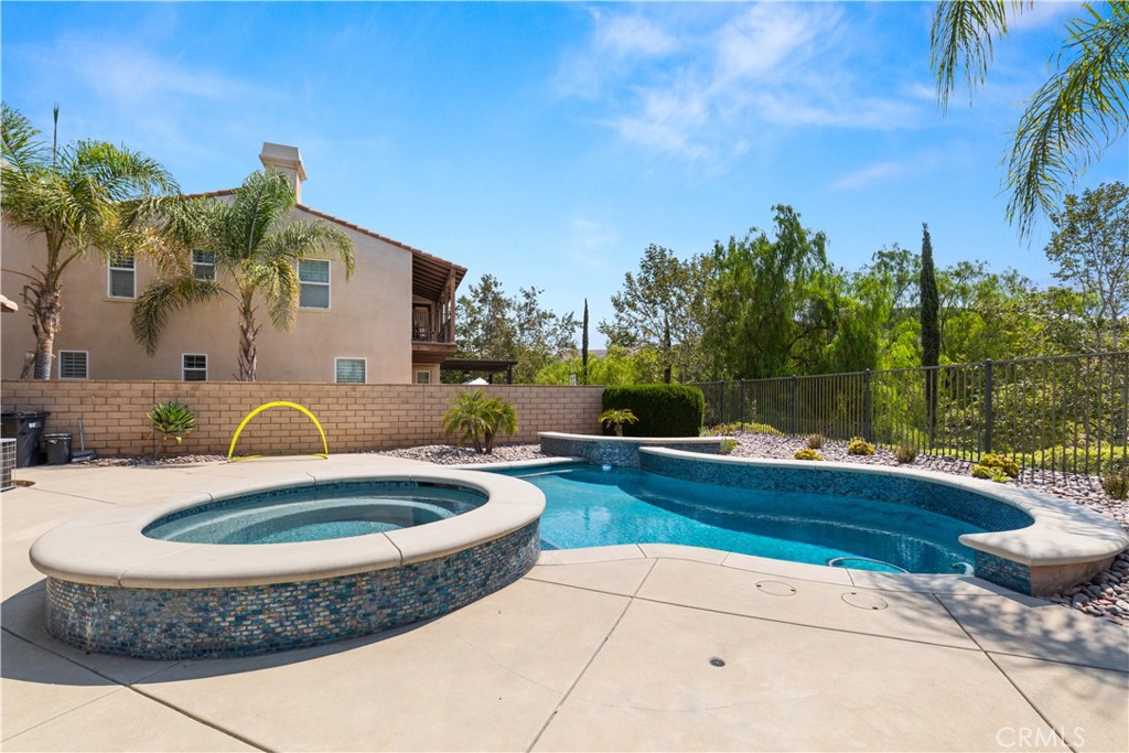 MLS #OC25181828 img 25