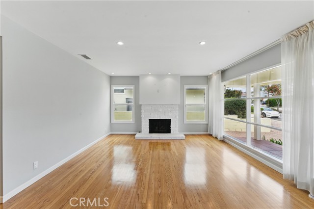 544 Calle Mayor, Redondo Beach CA: https://media.crmls.org/medias/c76b682a-7d6c-4cf0-bc20-7060e31c6a88.jpg