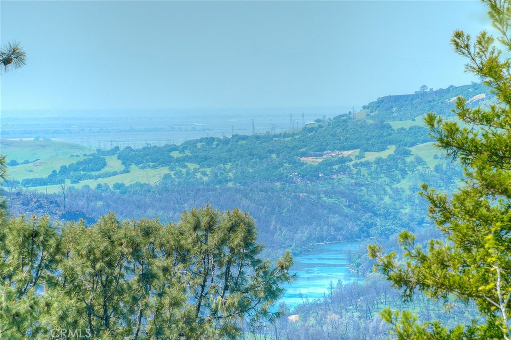 https://media.crmls.org/medias/c76c0a6c-89a1-48b3-8801-acfa50f0ca46.jpg?preset=X-Large