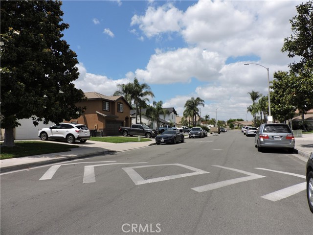 1326 Janes Way, Colton CA: https://media.crmls.org/medias/c76c85fd-1bda-4a19-9c65-dc7d35a1d964.jpg