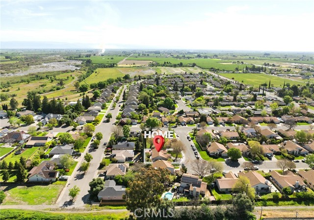 318 Meadowood Drive, Orland CA: https://media.crmls.org/medias/c76c9adf-7dfa-4eed-810c-de7894cdc629.jpg