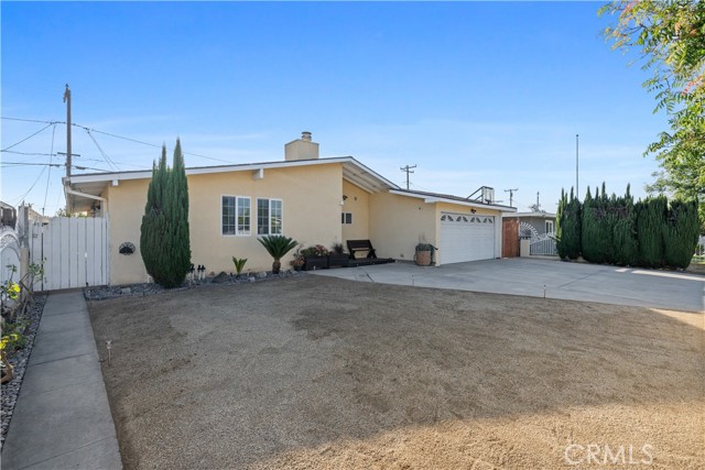 Detail Gallery Image 30 of 34 For 931 N Holly St, Anaheim,  CA 92801 - 4 Beds | 3 Baths