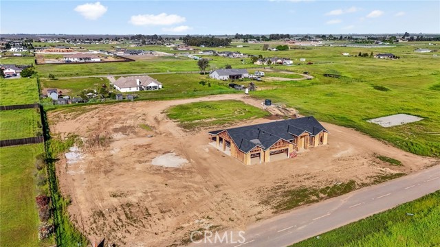 Detail Gallery Image 11 of 20 For 21250 Del Monte Rd, Madera,  CA 93638 - 4 Beds | 3 Baths