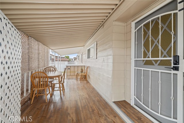 Detail Gallery Image 4 of 16 For 1065 Lomita Bld #92,  Harbor City,  CA 90710 - 3 Beds | 2 Baths
