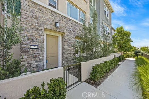 323 Adela, Lake Forest CA: https://media.crmls.org/medias/c76db083-f637-4c32-9bce-b30df8c0af0a.jpg
