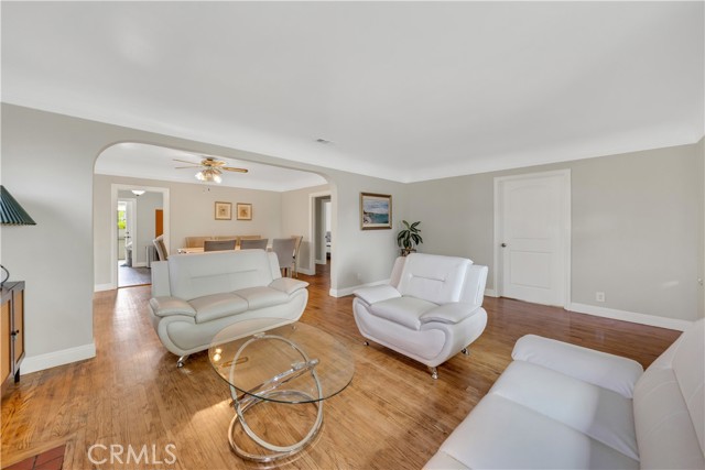 Detail Gallery Image 12 of 26 For 3501 Del Mar, Pasadena,  CA 91107 - 3 Beds | 2 Baths