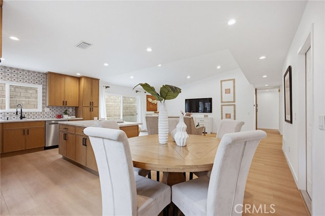 Detail Gallery Image 15 of 38 For 7355 Vineyard Ave, Rancho Cucamonga,  CA 91730 - 4 Beds | 2 Baths