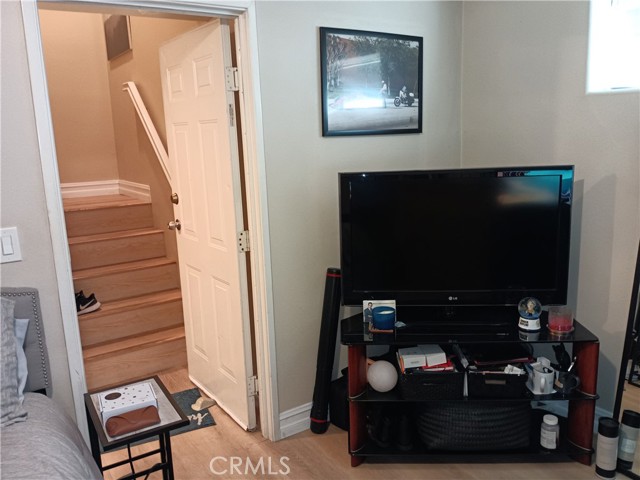 Detail Gallery Image 23 of 30 For 335 W Summerfield, Anaheim,  CA 92802 - 3 Beds | 2/1 Baths