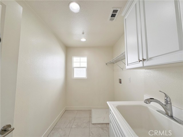 Detail Gallery Image 20 of 42 For 12827 Meridian St, Corona,  CA 92880 - 4 Beds | 3 Baths