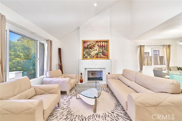 Detail Gallery Image 6 of 55 For 23706 Livewood Ln, Harbor City,  CA 90710 - 5 Beds | 3 Baths