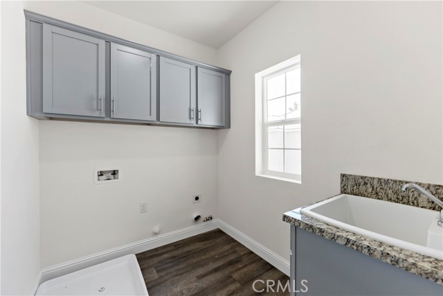 Detail Gallery Image 19 of 21 For 4414 W Langden, Fresno,  CA 93722 - 4 Beds | 2/2 Baths