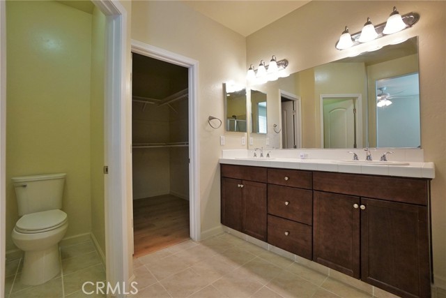 Detail Gallery Image 38 of 57 For 3000 Sunnyside Ct, Visalia,  CA 93292 - 3 Beds | 2 Baths