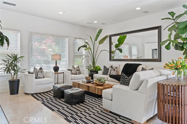 Detail Gallery Image 13 of 57 For 11823 Willard Ave, Tustin,  CA 92782 - 4 Beds | 3/1 Baths