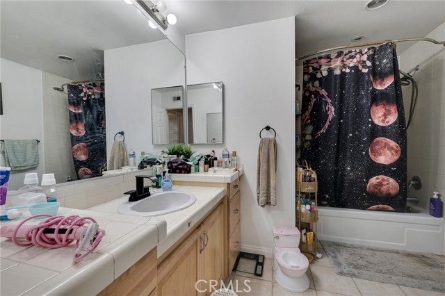 13329 Mission Tierra Way, Granada Hills CA: https://media.crmls.org/medias/c772294f-06a7-47e1-9ce8-9620de470f6a.jpg