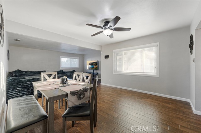 9646 Palmetto Avenue, Fontana CA: https://media.crmls.org/medias/c7727cbb-db39-4a70-898b-df26e4dc5931.jpg