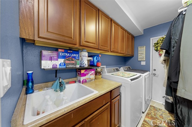 Detail Gallery Image 33 of 60 For 554 Edgewater, Oceanside,  CA 92057 - 4 Beds | 3 Baths