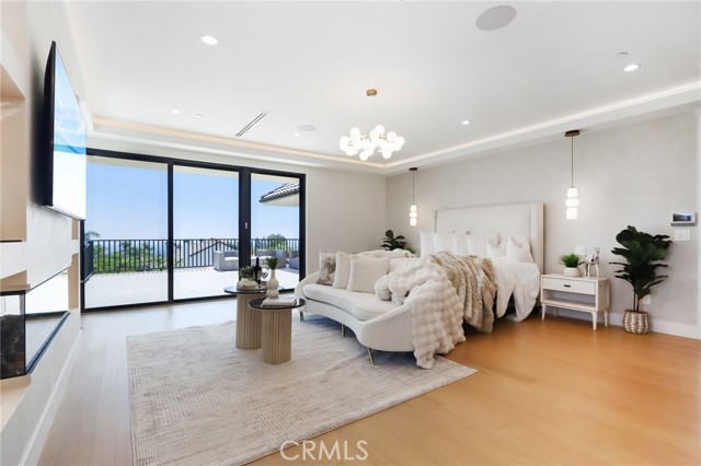 18200 Sheffield Lane, Porter Ranch CA: https://media.crmls.org/medias/c77369aa-2351-43e5-9cd9-f6a4b50d66c5.jpg