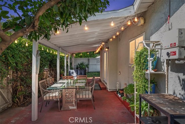 3751 Laurita Avenue, Pasadena CA: https://media.crmls.org/medias/c773762f-2873-4c4e-9538-297f25d206a9.jpg