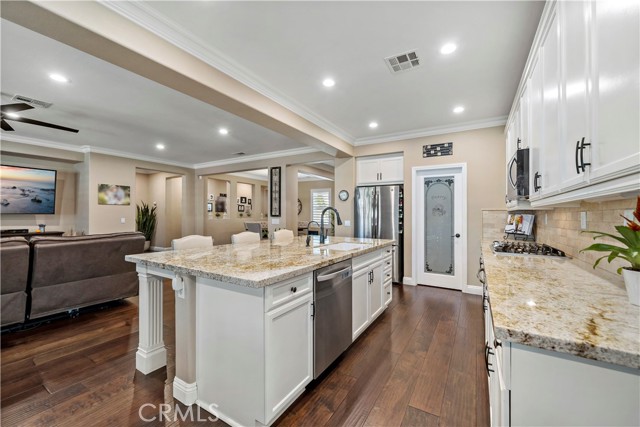 Detail Gallery Image 13 of 44 For 28508 Plantain St, Menifee,  CA 92584 - 4 Beds | 2/1 Baths