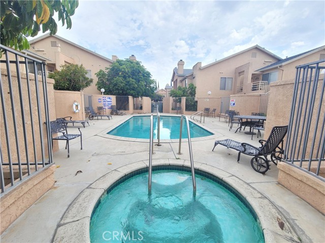 11076 Sharp Avenue, Mission Hills (San Fernando) CA: https://media.crmls.org/medias/c7761c21-d781-43f3-802e-6b09414080d9.jpg