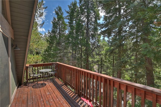 Detail Gallery Image 43 of 52 For 27488 Cedarwood Ct, Lake Arrowhead,  CA 92352 - 3 Beds | 3 Baths