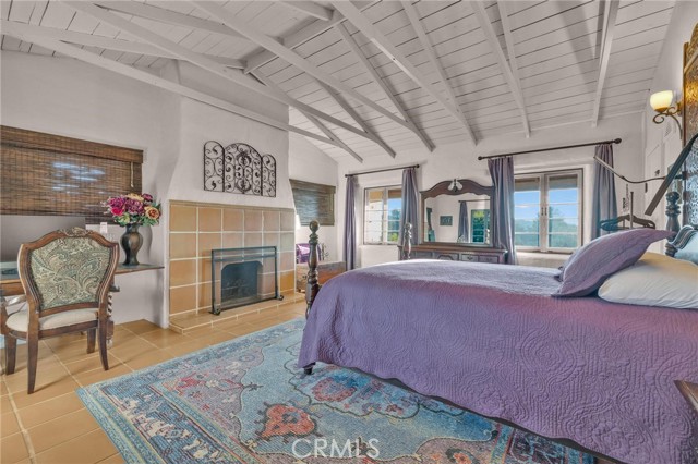 28015 Old Mine Road, Ranchita CA: https://media.crmls.org/medias/c77666b3-51d4-4464-b3a2-a92c4ab55039.jpg