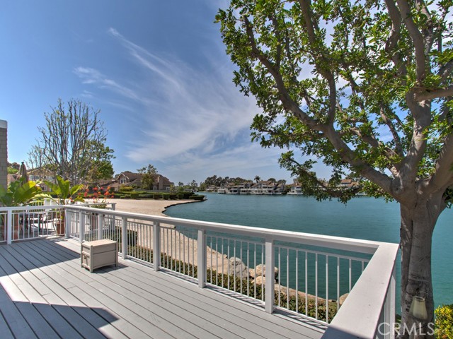 Detail Gallery Image 26 of 29 For 65 Lakeshore #13,  Irvine,  CA 92604 - 4 Beds | 3 Baths