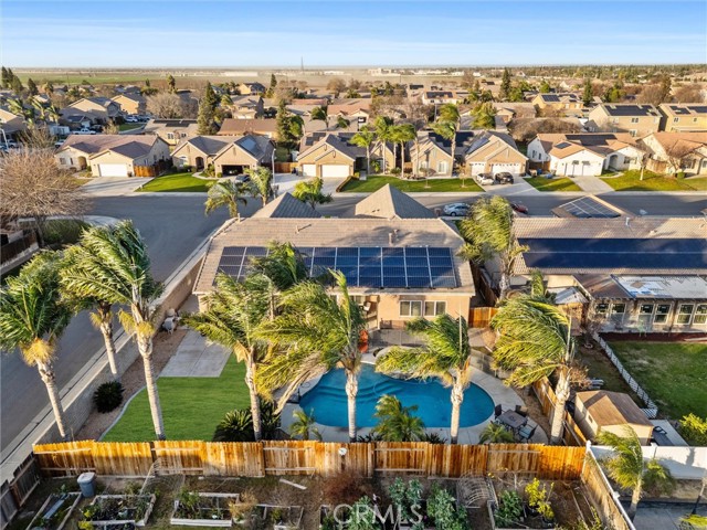 11515 Regarse, Bakersfield CA: https://media.crmls.org/medias/c777dd05-605f-48a6-a117-77082d935ed2.jpg