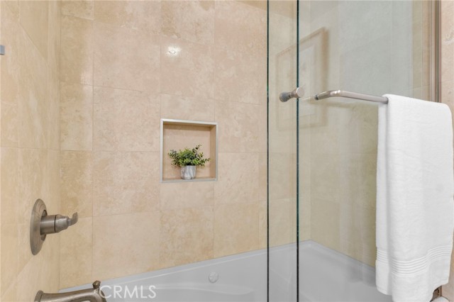 Detail Gallery Image 28 of 34 For 23643 Park Capri #39,  Calabasas,  CA 91302 - 3 Beds | 2 Baths