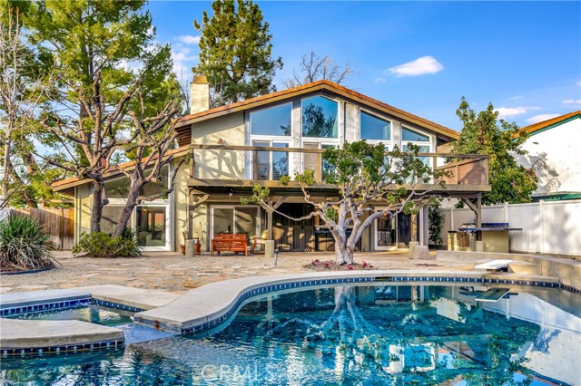 23216 Park Esperanza, Calabasas CA: https://media.crmls.org/medias/c7788ffd-f6fc-420f-b7f9-da8fa5cc4da1.jpg