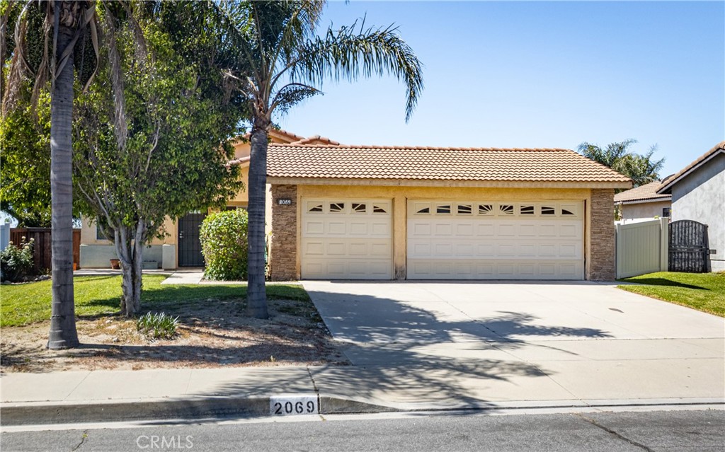 2069 W Fairview Drive