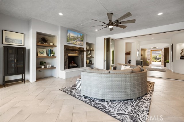 41783 Valencia Way, Temecula CA: https://media.crmls.org/medias/c779b46c-692c-4154-8e2c-c77b4f7c802e.jpg