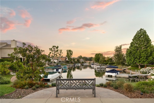 2567 Oakshore Drive, Westlake Village CA: https://media.crmls.org/medias/c77abe35-b60c-4b87-9d46-b3dda6e6cd09.jpg