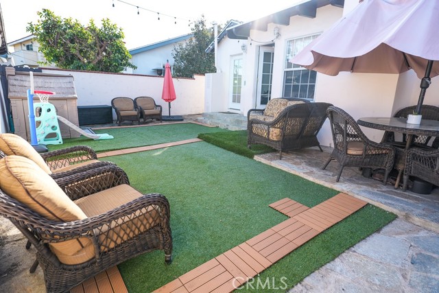 Detail Gallery Image 17 of 19 For 23136 Anza Ave, Torrance,  CA 90505 - 4 Beds | 2 Baths