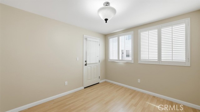 Detail Gallery Image 15 of 30 For 604 E 220th #3,  Carson,  CA 90745 - 3 Beds | 2/1 Baths