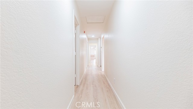 Detail Gallery Image 18 of 49 For 9515 Juniper, Apple Valley,  CA 92308 - 6 Beds | 4/1 Baths