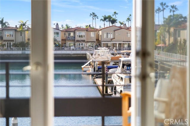 Detail Gallery Image 28 of 44 For 6230 Napoli Ct, Long Beach,  CA 90803 - 4 Beds | 4 Baths